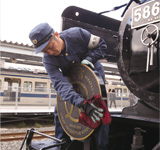 �S���}�K�W�� �l�C��Ԃōs����